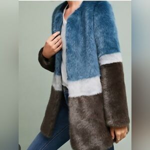 Molliolli Faux Fur Coat
